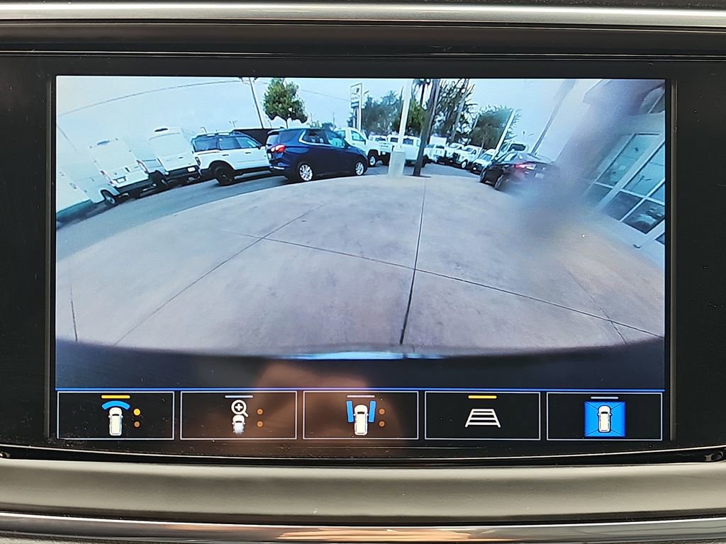 Used 2024 Buick Enclave Premium image 25
