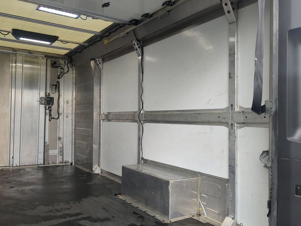 Used 2023 Chevrolet Brightdrop 600 w/ Active Safety Package 2 image 28