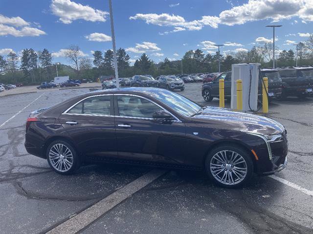 Used 2021 Cadillac CT4 Premium Luxury image 4