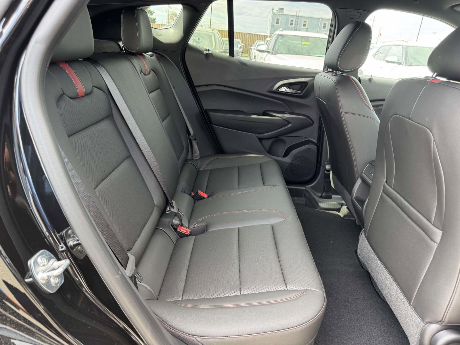 New 2026 Chevrolet Trax RS w/ Driver Confidence Package FWD image 27
