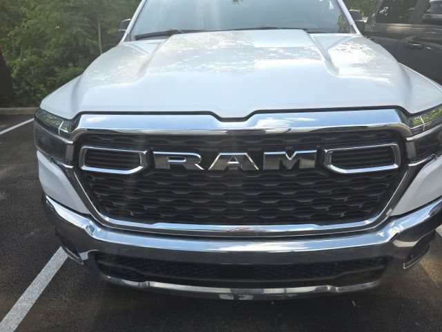 Used 2025 RAM 1500 Big Horn AWD/4WD image 7