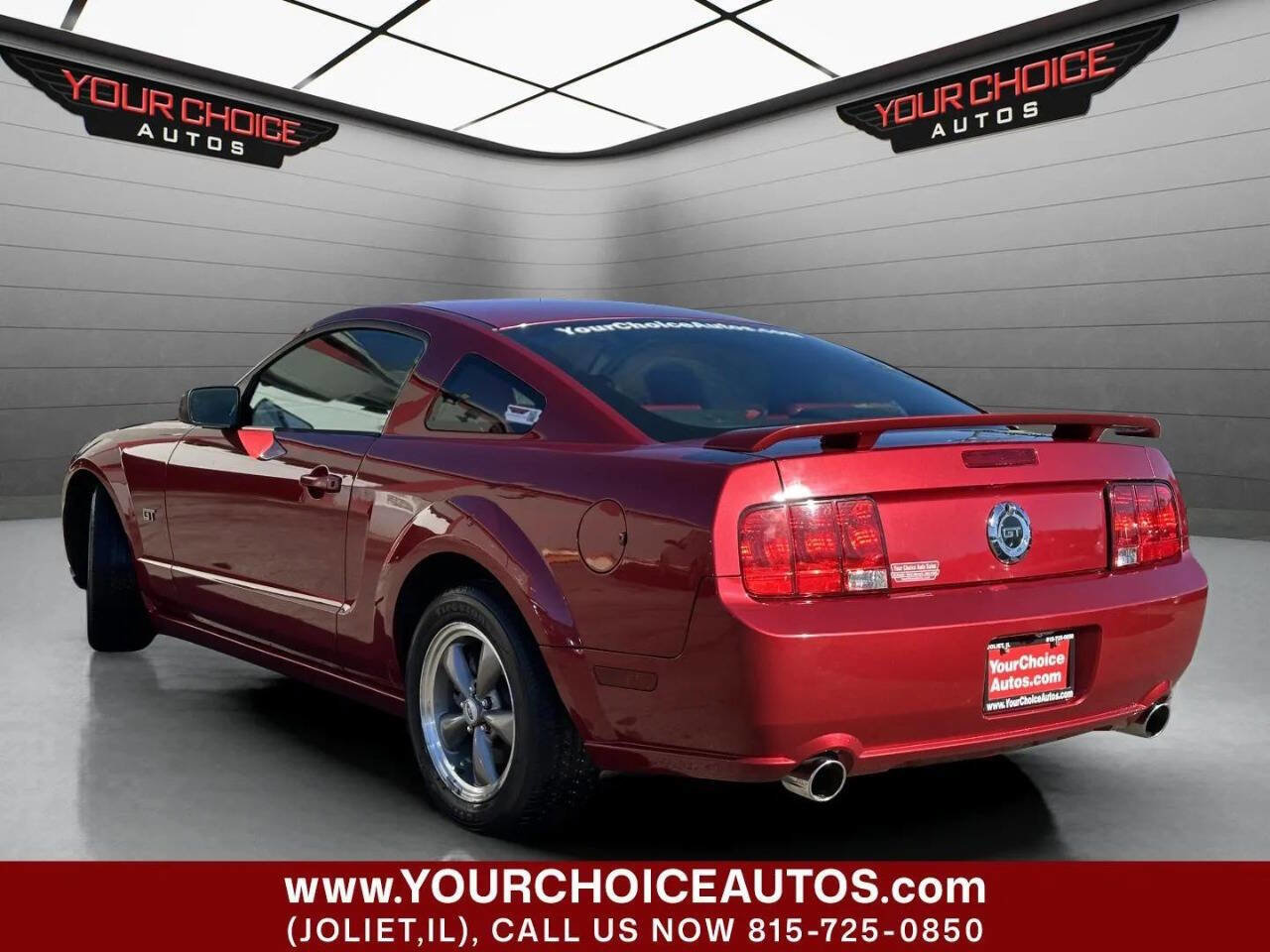 Used 2005 Ford Mustang GT image 3