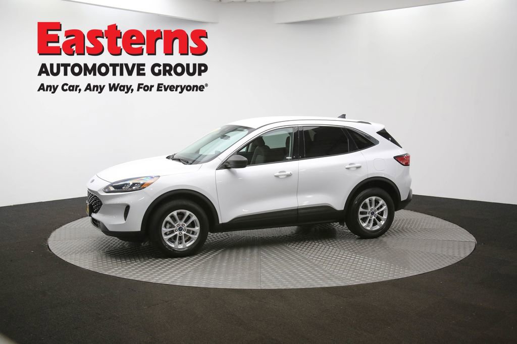 Used 2022 Ford Escape SE w/ Cold Weather Package image 57
