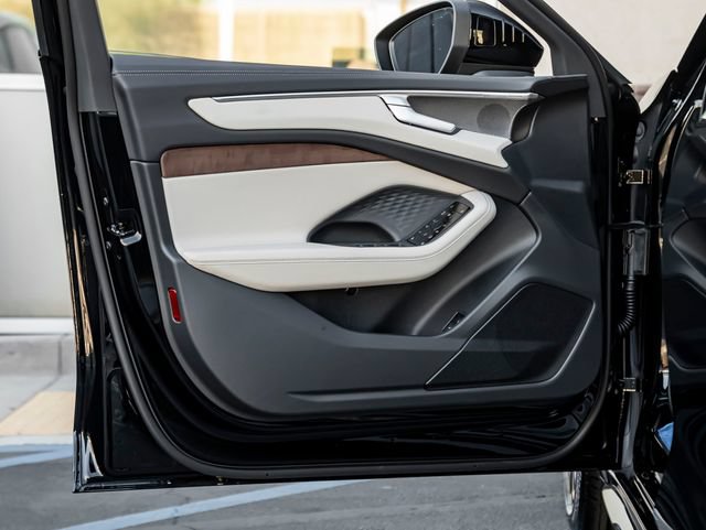 New 2026 Audi A6 Premium Plus AWD/4WD image 13