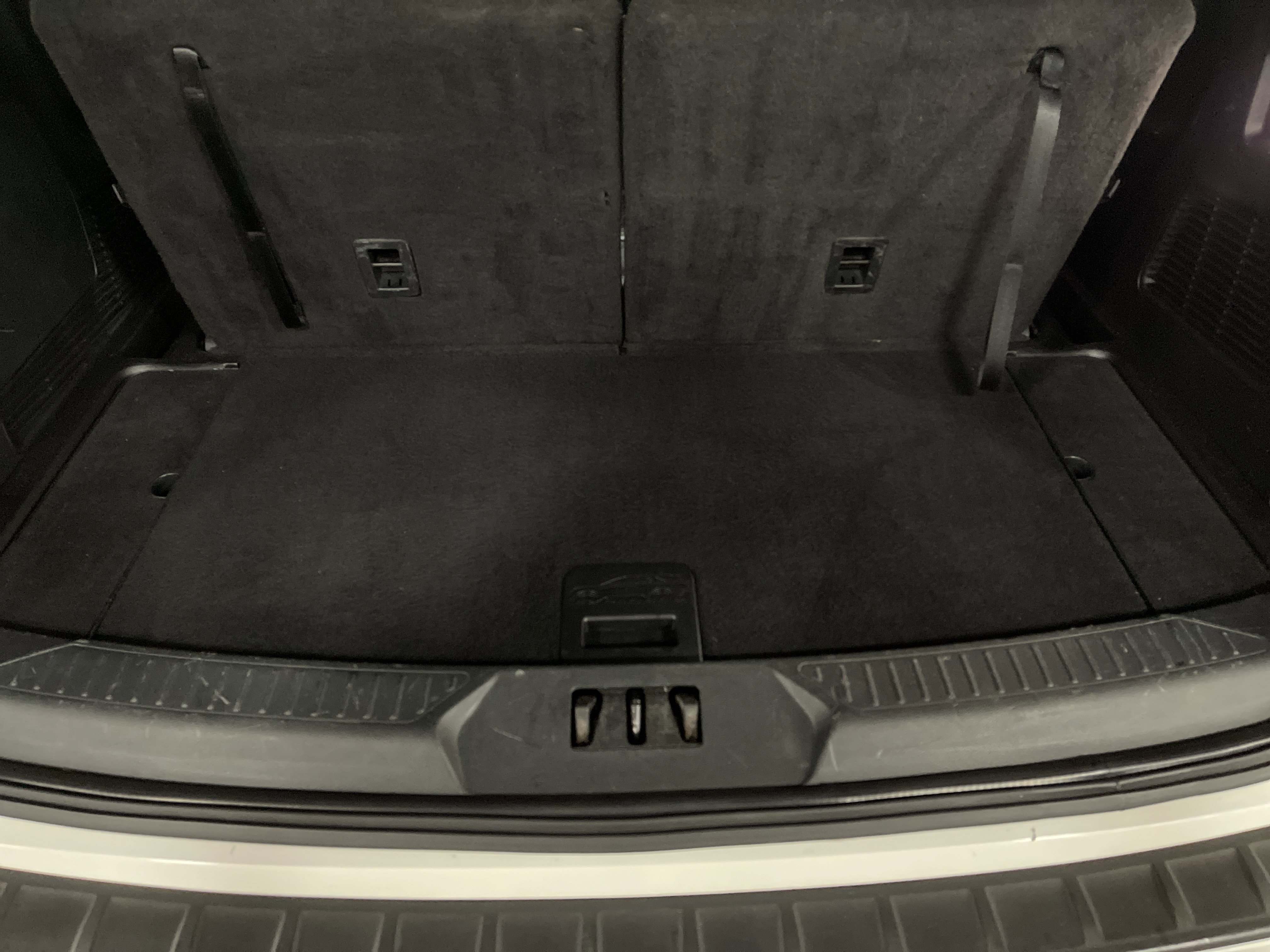 Used 2020 Ford Explorer XLT w/ Equipment Group 202A image 15