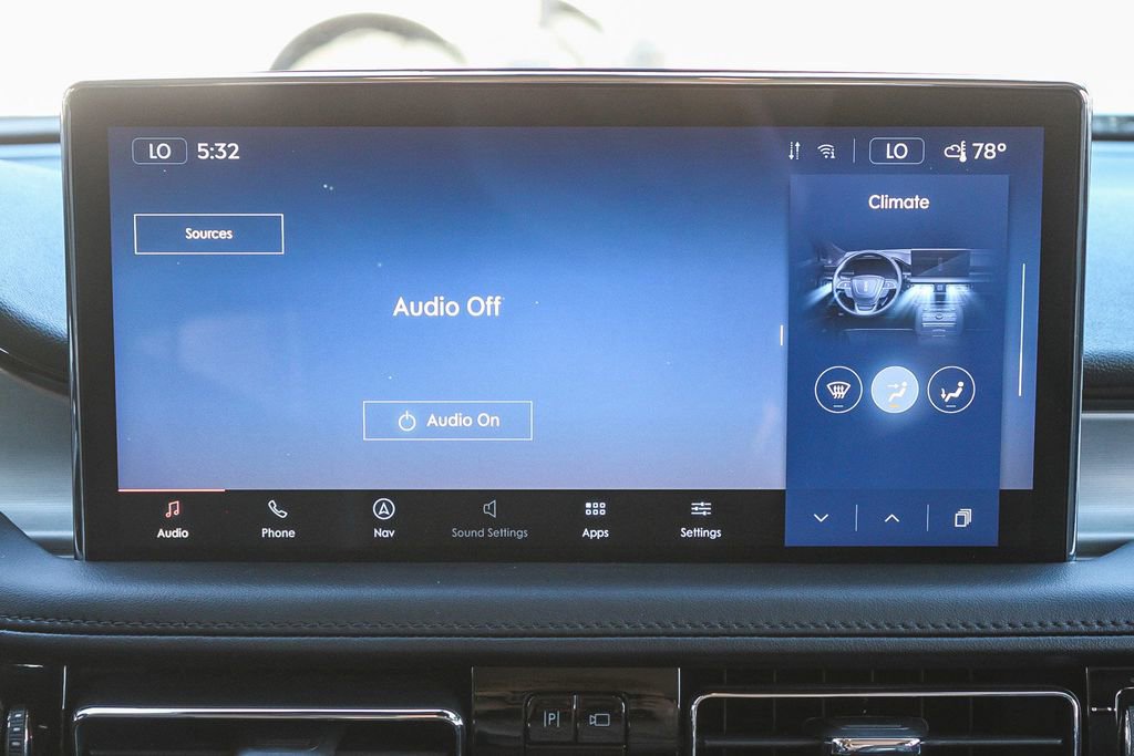 Used 2023 Lincoln Nautilus FWD w/ Premium Package image 19