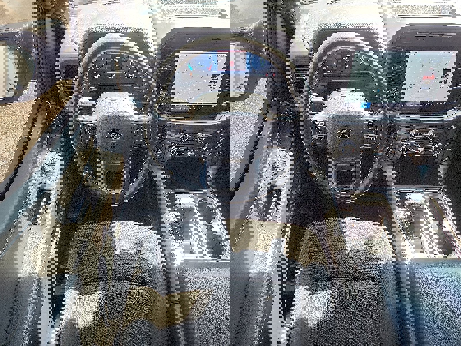 Certified 2024 Ford F150 XLT w/ XLT Black Appearance Package image 12