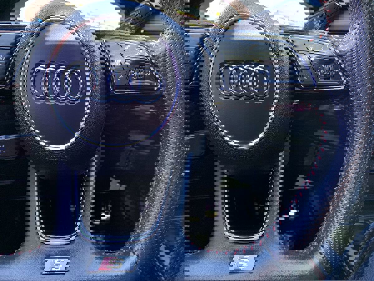 Used 2018 Audi A4 2.0T Premium Plus w/ Premium Plus Package AWD/4WD image 22