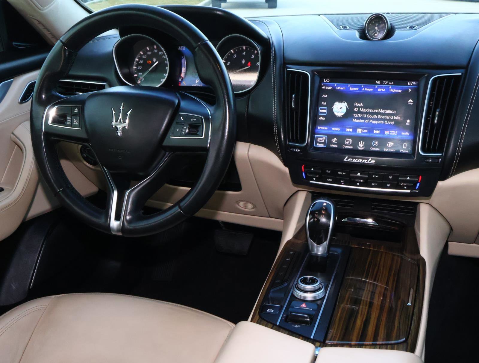 Used 2017 Maserati Levante image 10