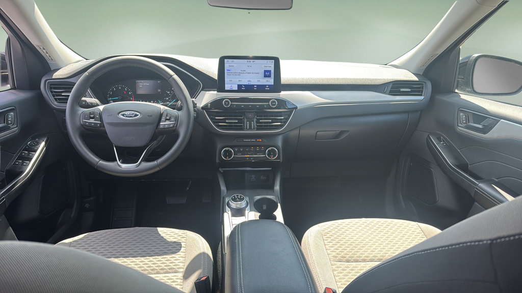 Used 2022 Ford Escape SE w/ SE Sport Appearance Package FWD image 9