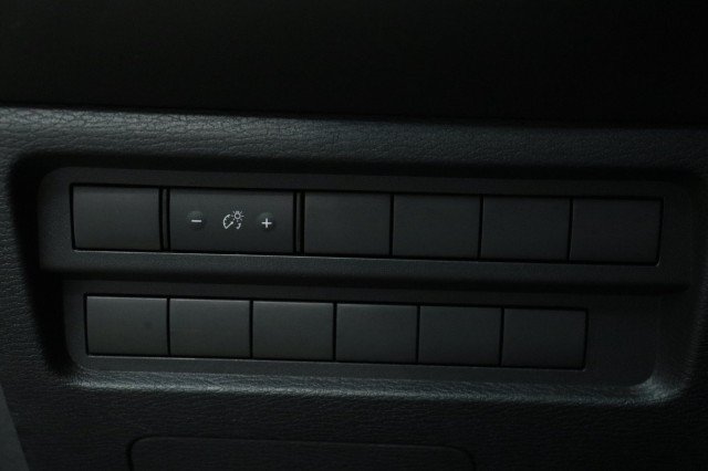 Used 2023 Mitsubishi Outlander ES FWD image 9