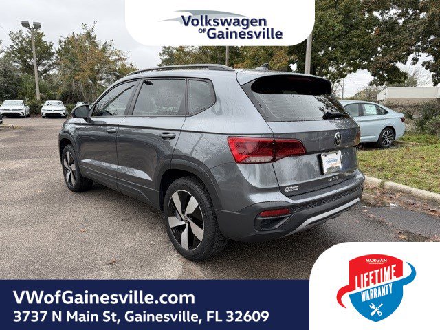 Certified 2024 Volkswagen Taos S image 4