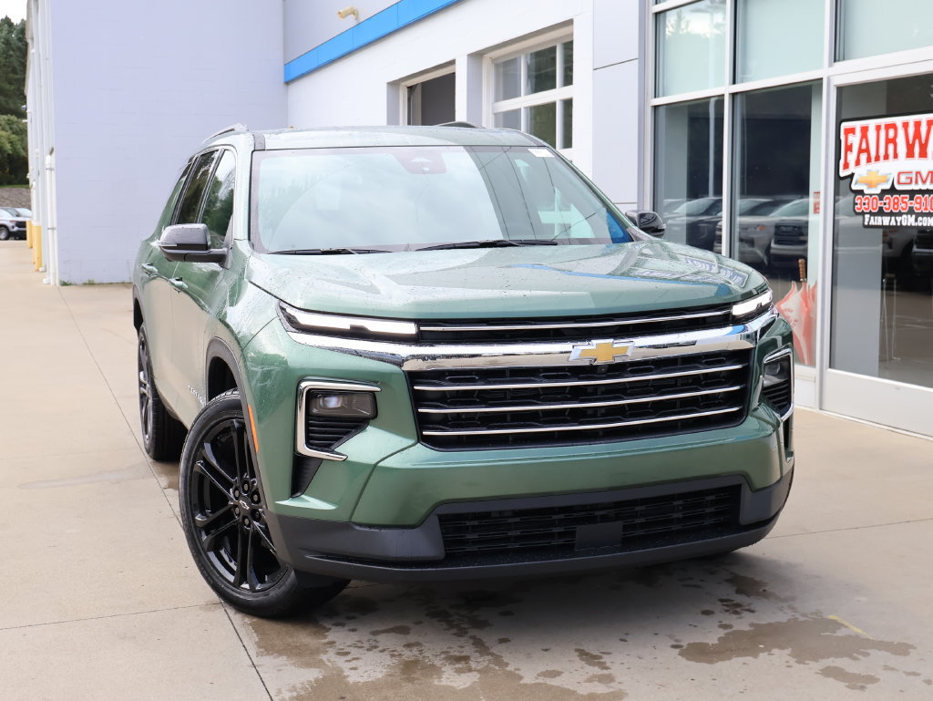 New 2027 Chevrolet Traverse LT w/ Driver Confidence Package FWD image 39