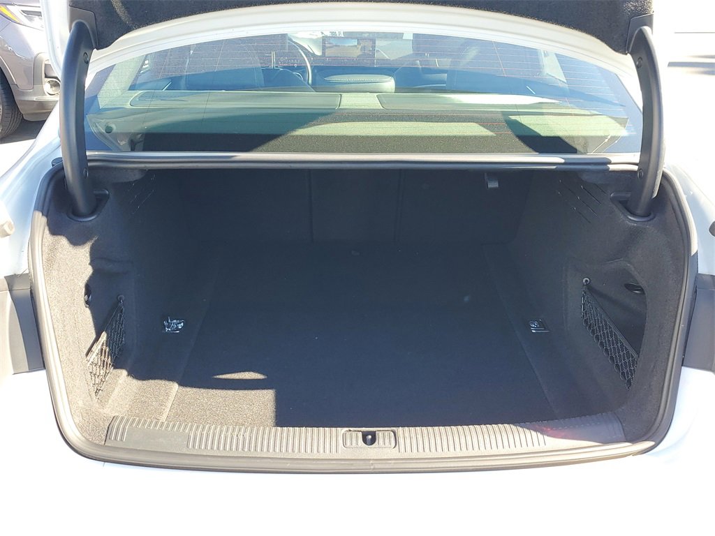 Used 2023 Audi A4 2.0T Premium Plus image 9