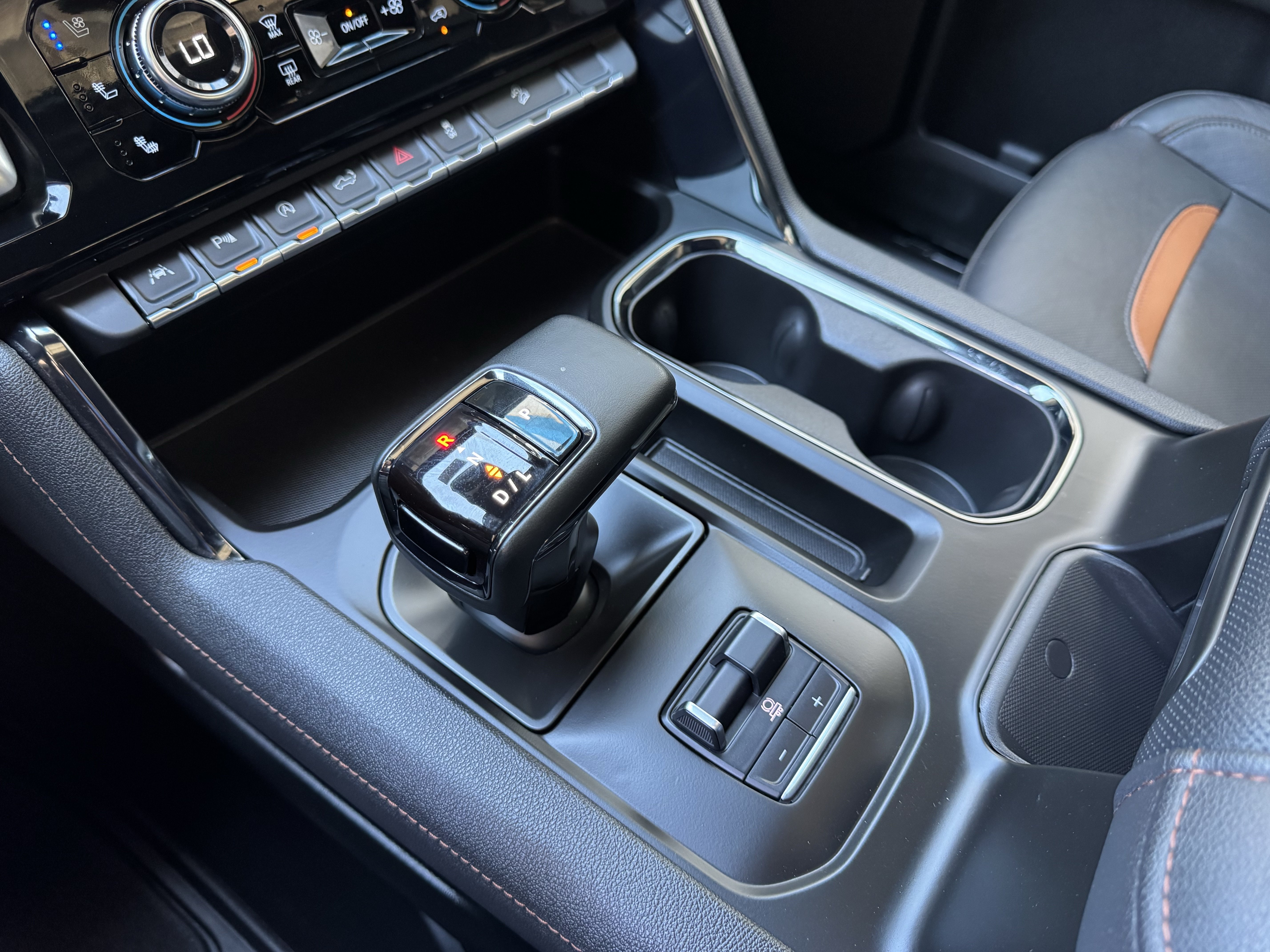 Certified 2023 GMC Sierra 1500 AT4 w/ AT4 Premium Package AWD/4WD image 30