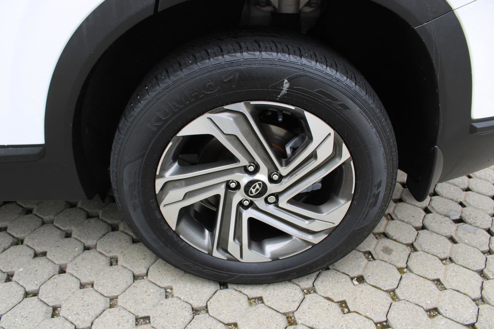 Used 2023 Hyundai Santa Fe SEL image 12