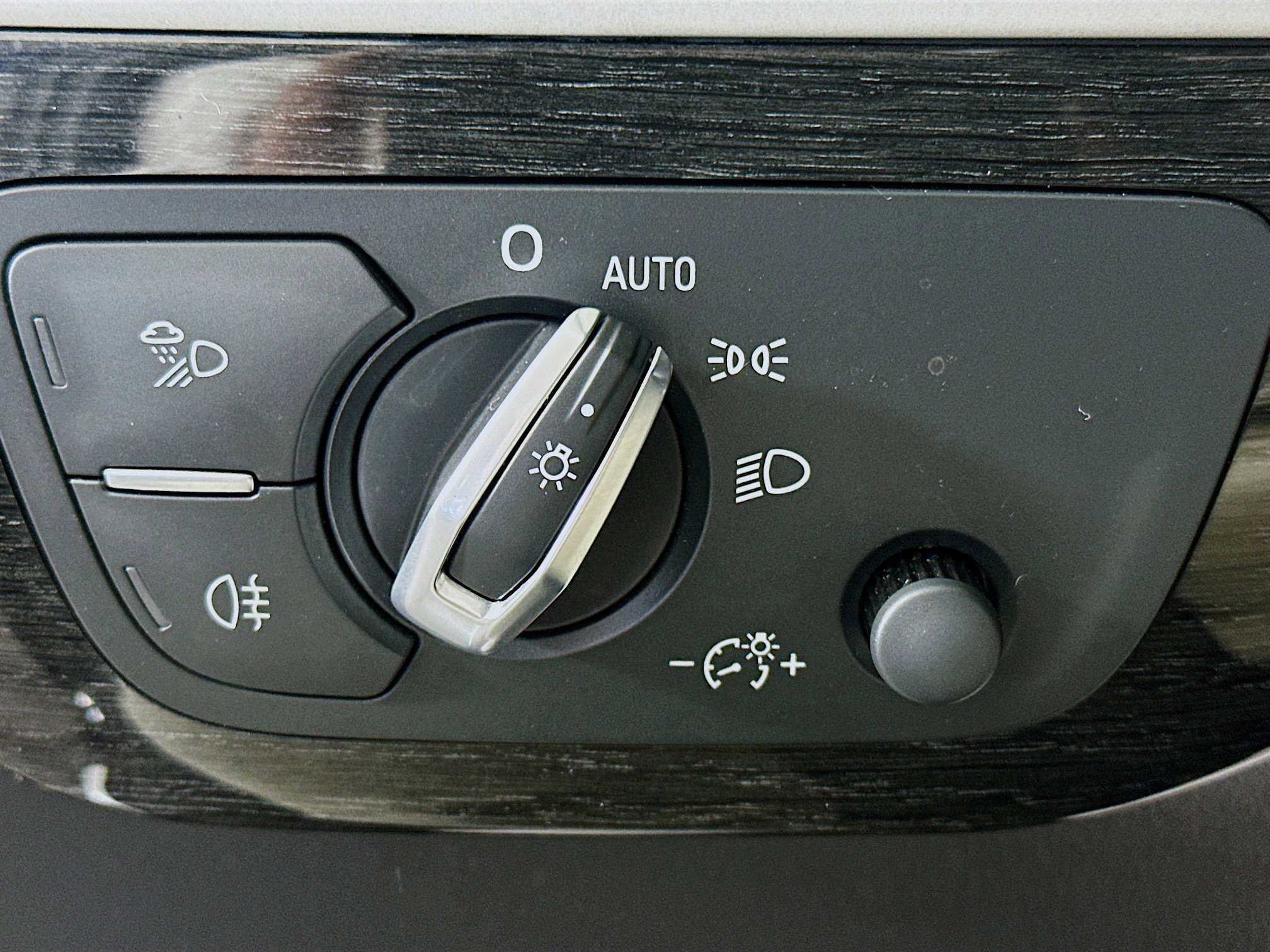 Used 2019 Audi Q7 2.0T Premium Plus w/ Premium Plus Package AWD/4WD image 17