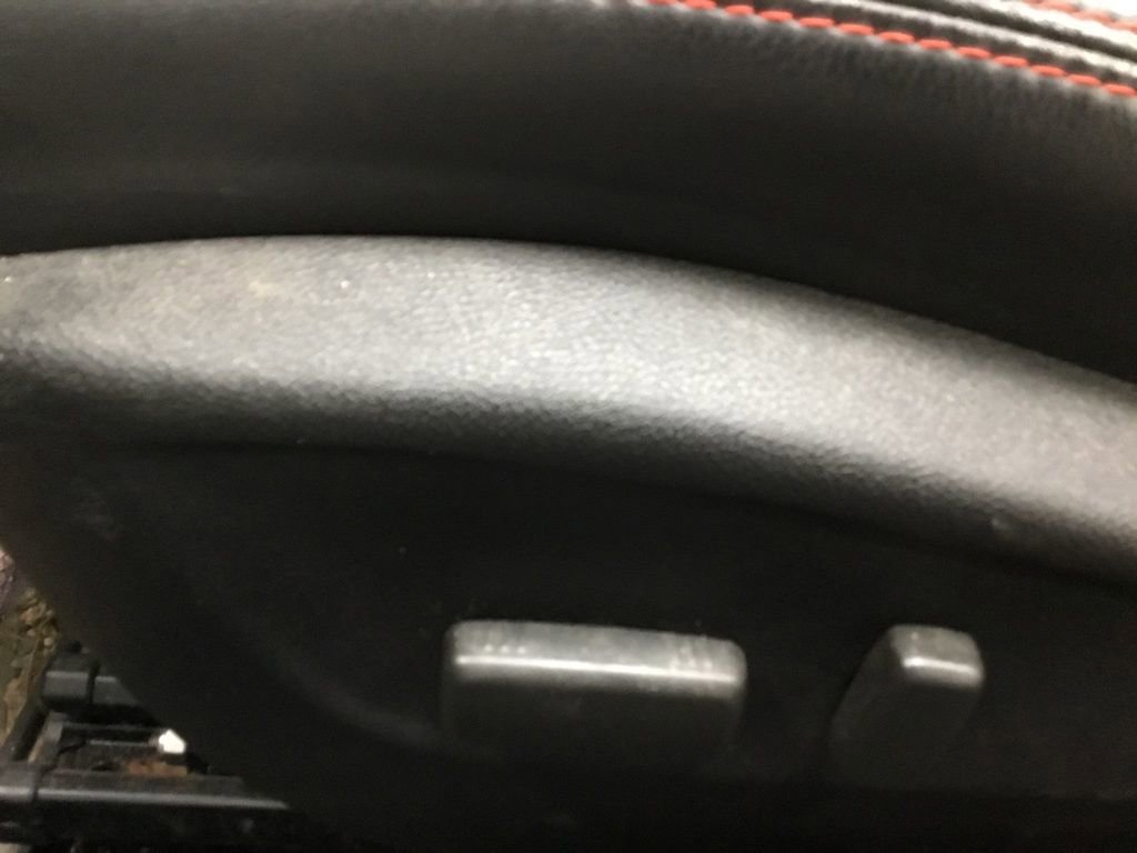 Used 2013 Chevrolet Camaro ZL1 image 10