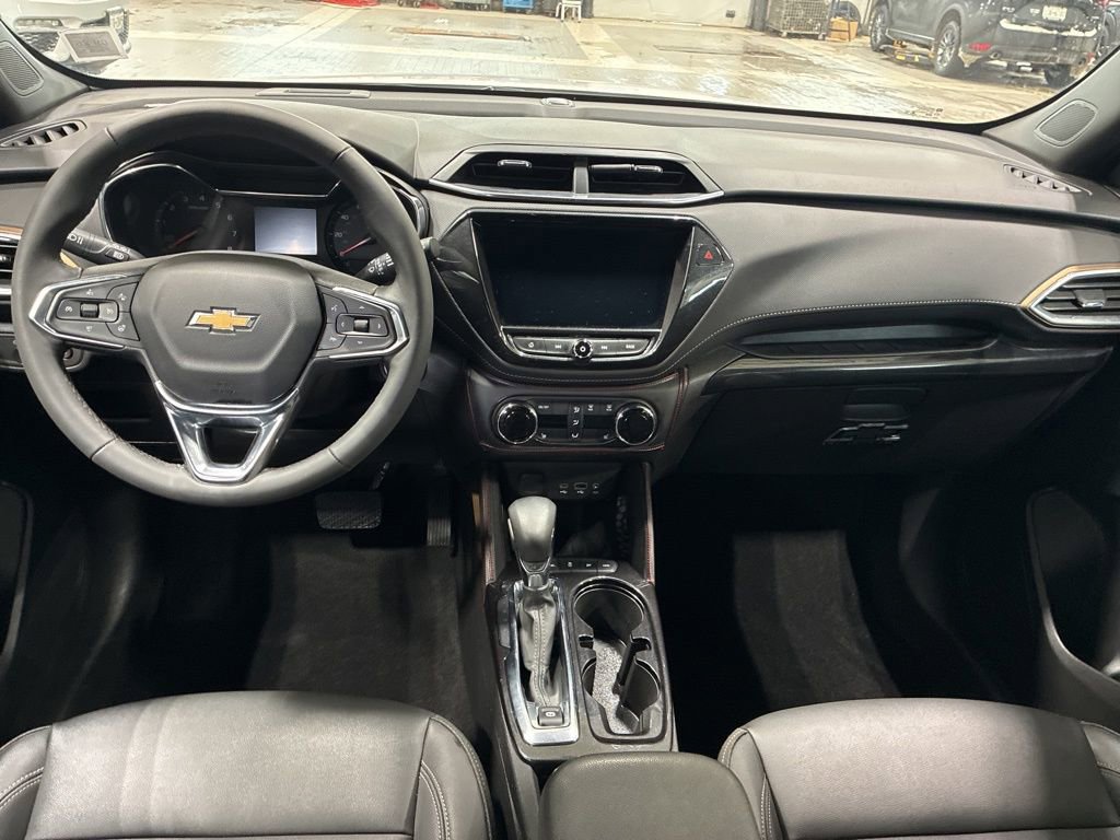 Used 2023 Chevrolet TrailBlazer ACTIV w/ Convenience Package image 11