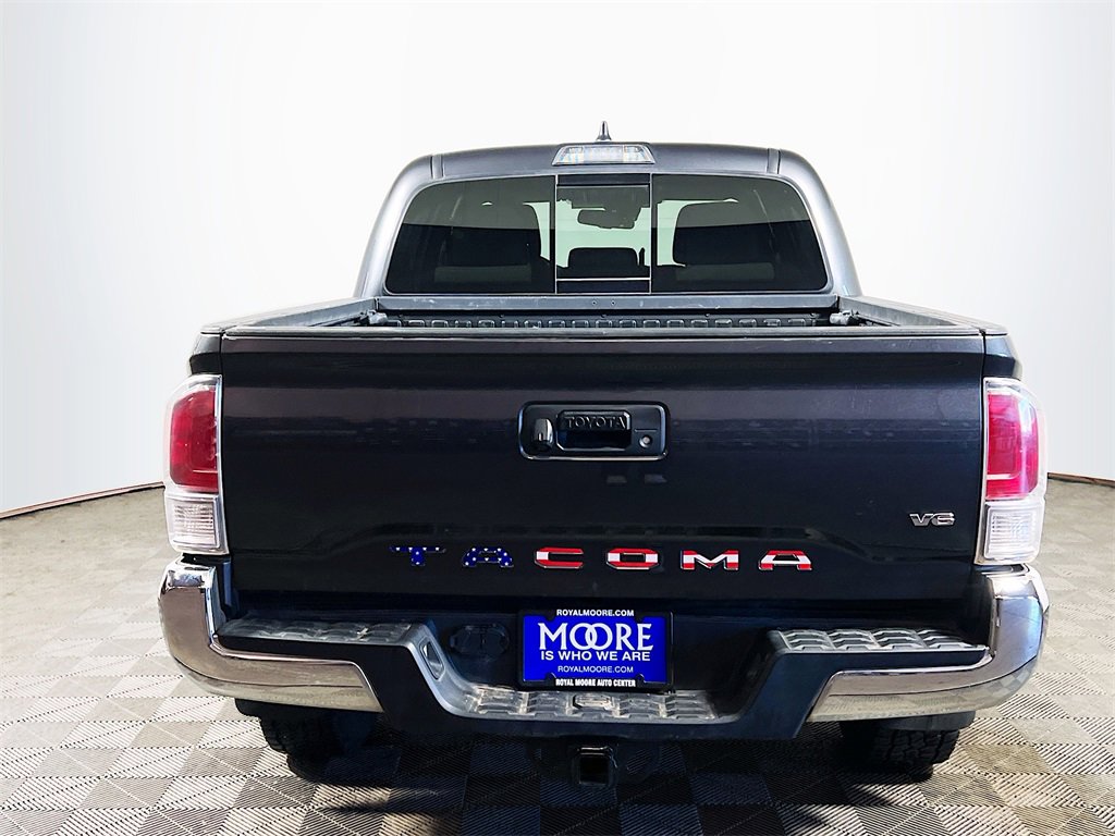 Certified 2022 Toyota Tacoma TRD Off-Road image 7