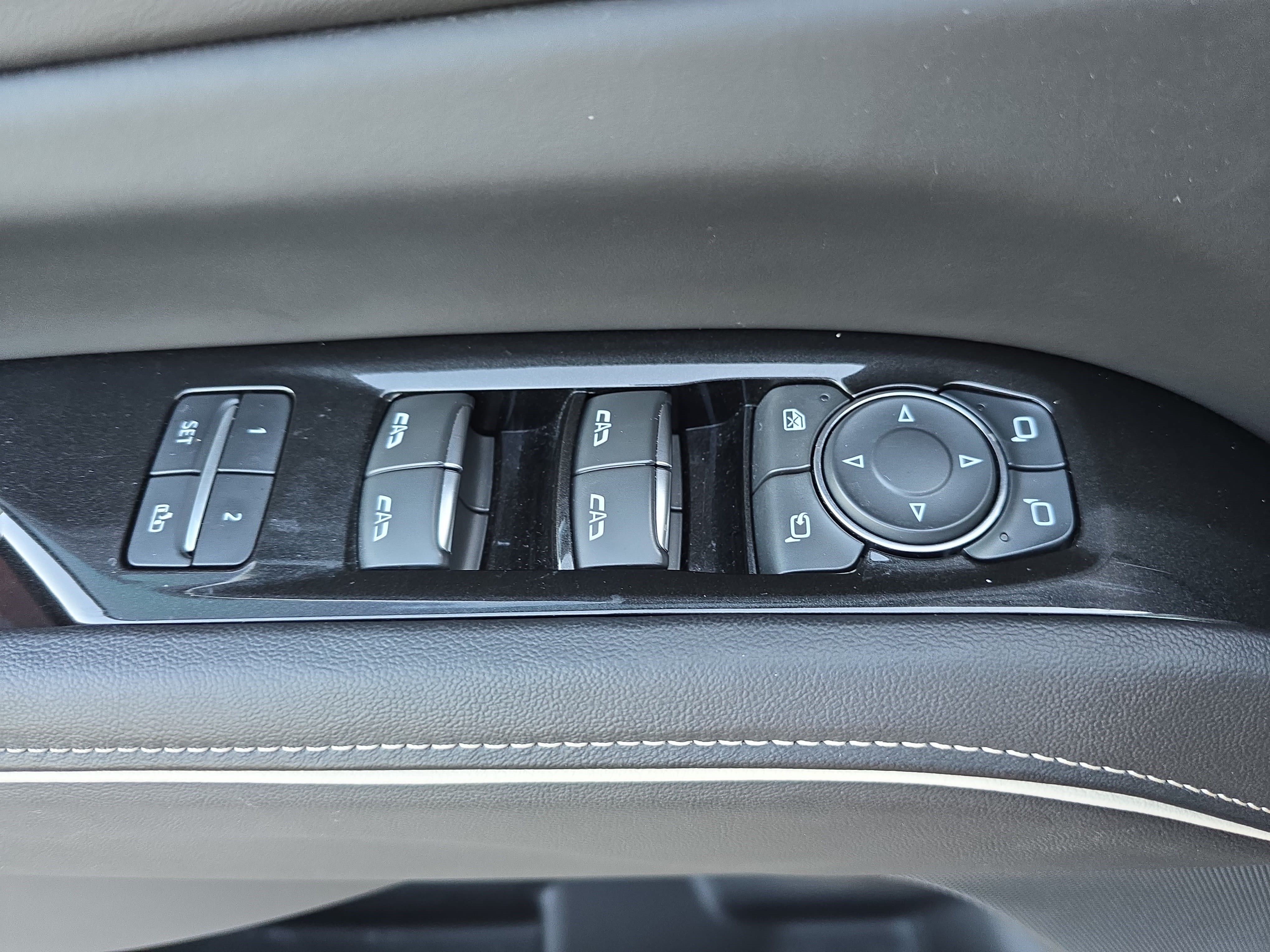 Certified 2024 Cadillac Escalade Sport Platinum AWD/4WD image 29