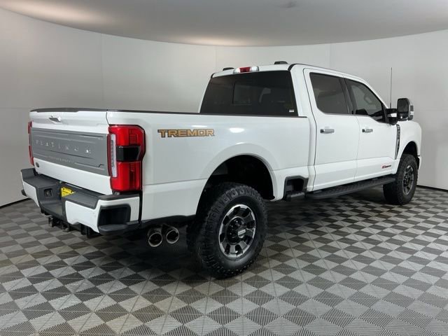 Used 2023 Ford F350 Platinum w/ Tremor Off-Road Package AWD/4WD image 4