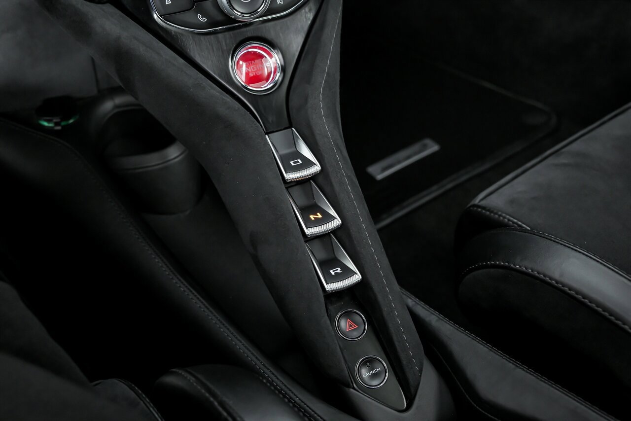 Used 2019 McLaren 720S Performance image 35