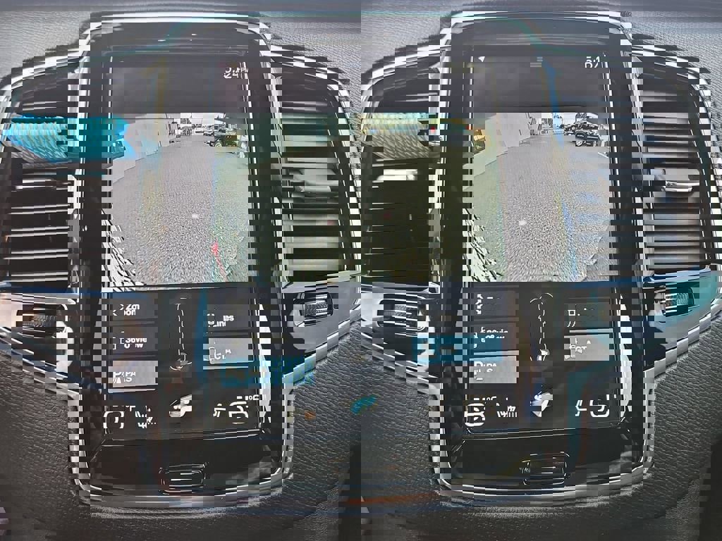 Used 2021 Volvo XC90 T8 Inscription Expression w/ Advanced Package image 15