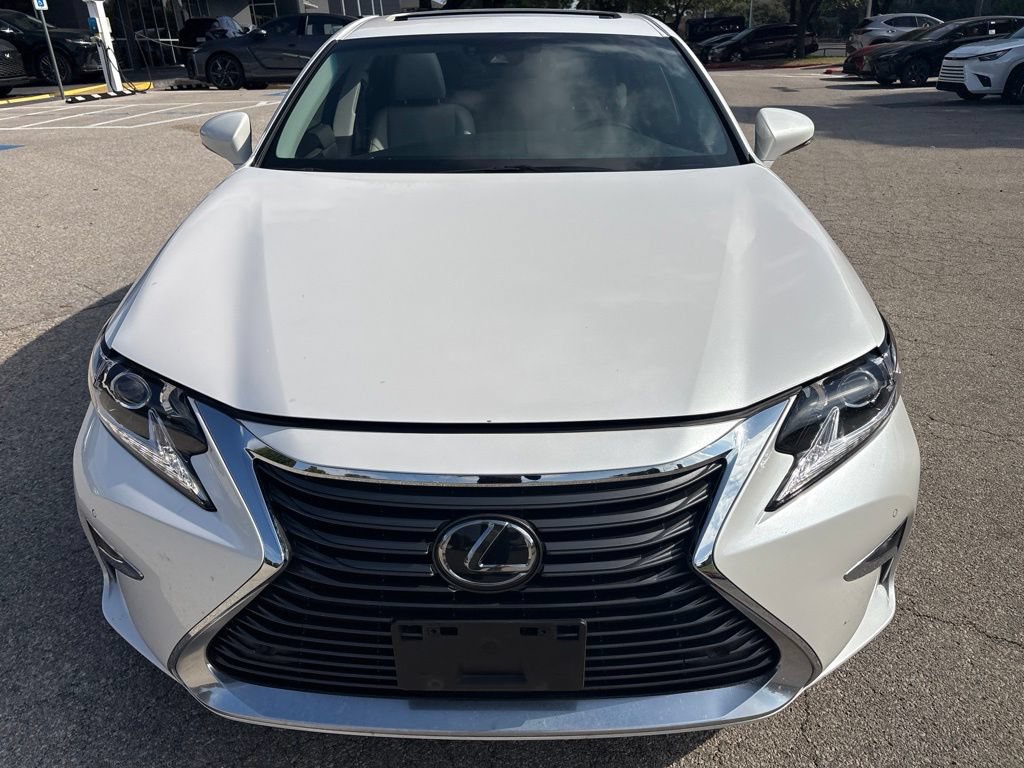 Used 2017 Lexus ES 350 w/ Premium Package FWD image 8