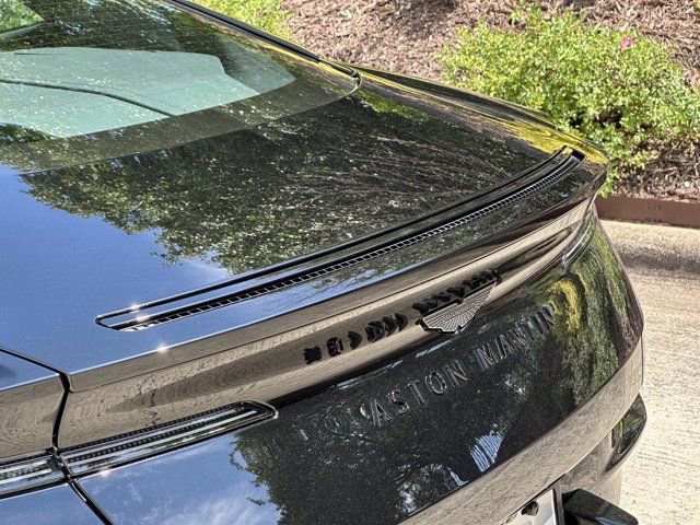 Used 2024 Aston Martin DB12 image 8