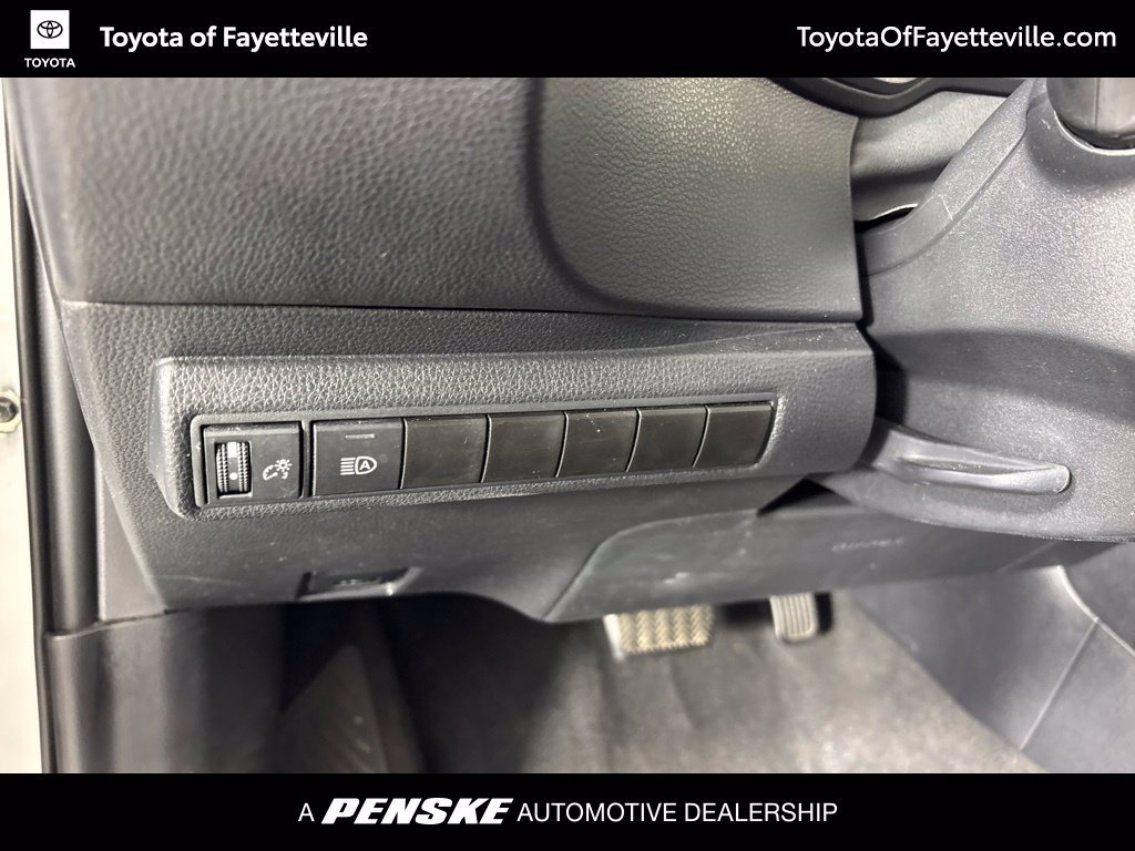 Used 2024 Toyota Corolla LE FWD image 30