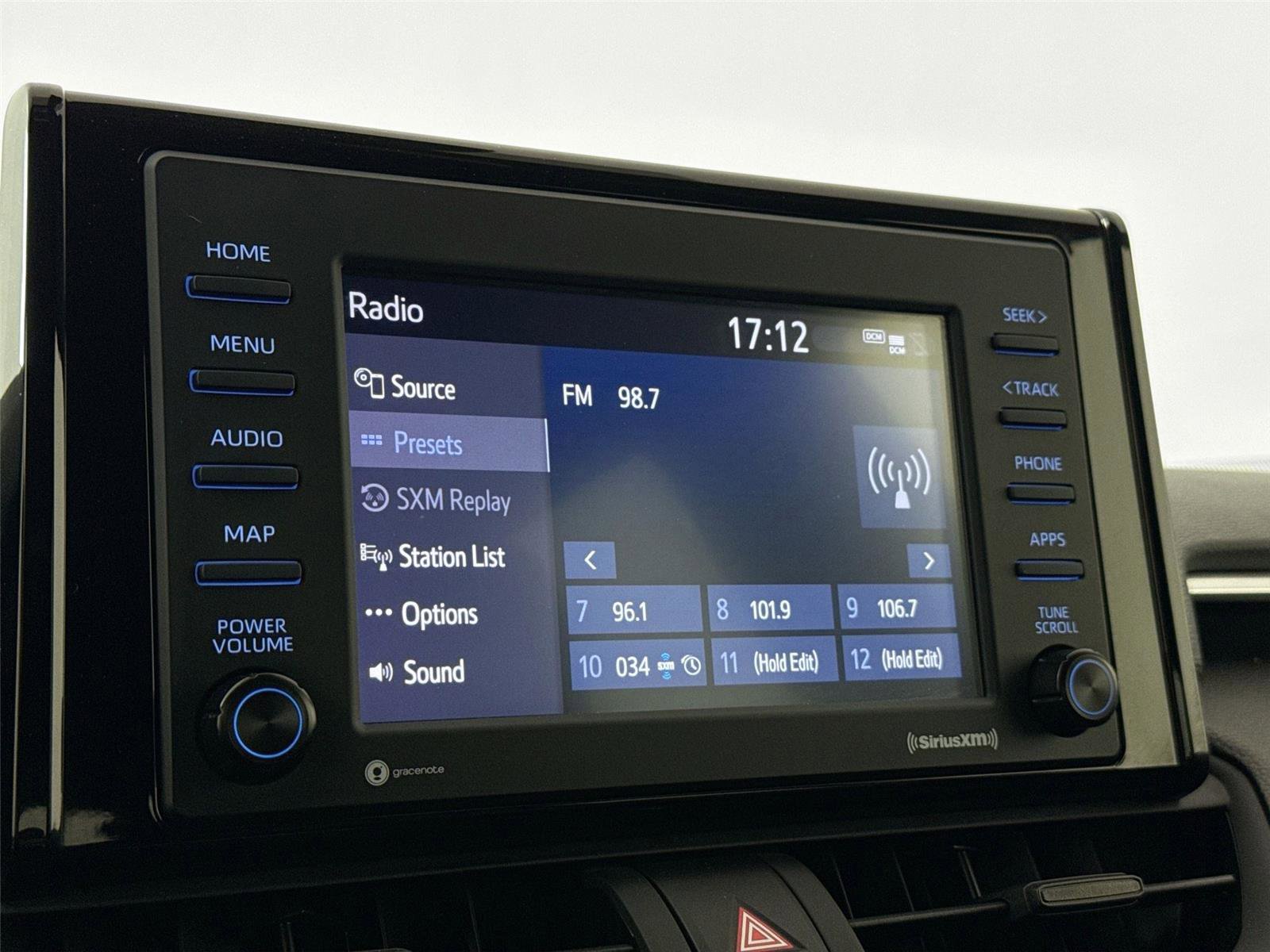 Certified 2022 Toyota RAV4 SE image 21