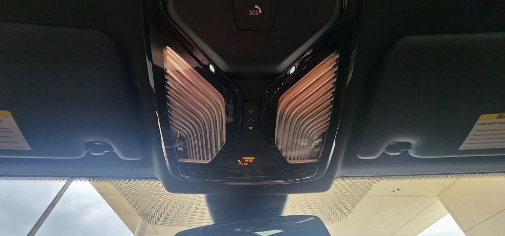 Used 2024 BMW 230i Coupe w/ Convenience Package image 28