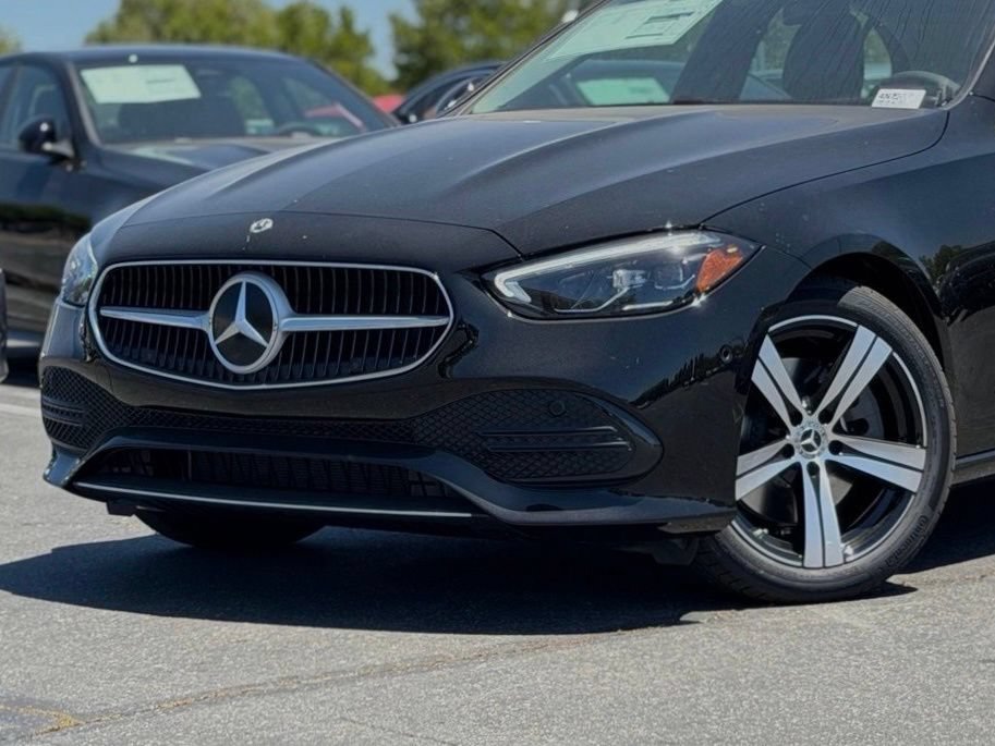 New 2026 Mercedes-Benz C 300 4MATIC Sedan image 3