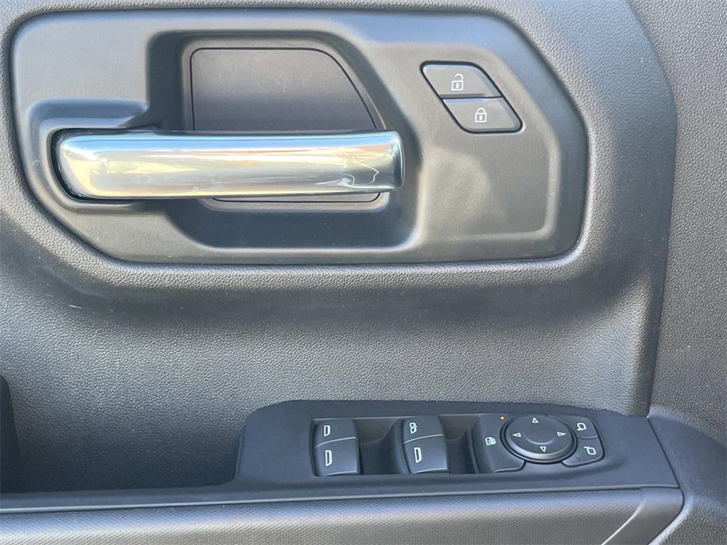 Used 2024 Chevrolet Silverado 1500 W/T w/ WT Value Package image 17