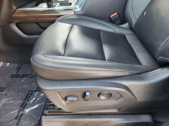 Used 2025 Chevrolet Silverado 1500 LT Trail Boss w/ Convenience Package II AWD/4WD image 25