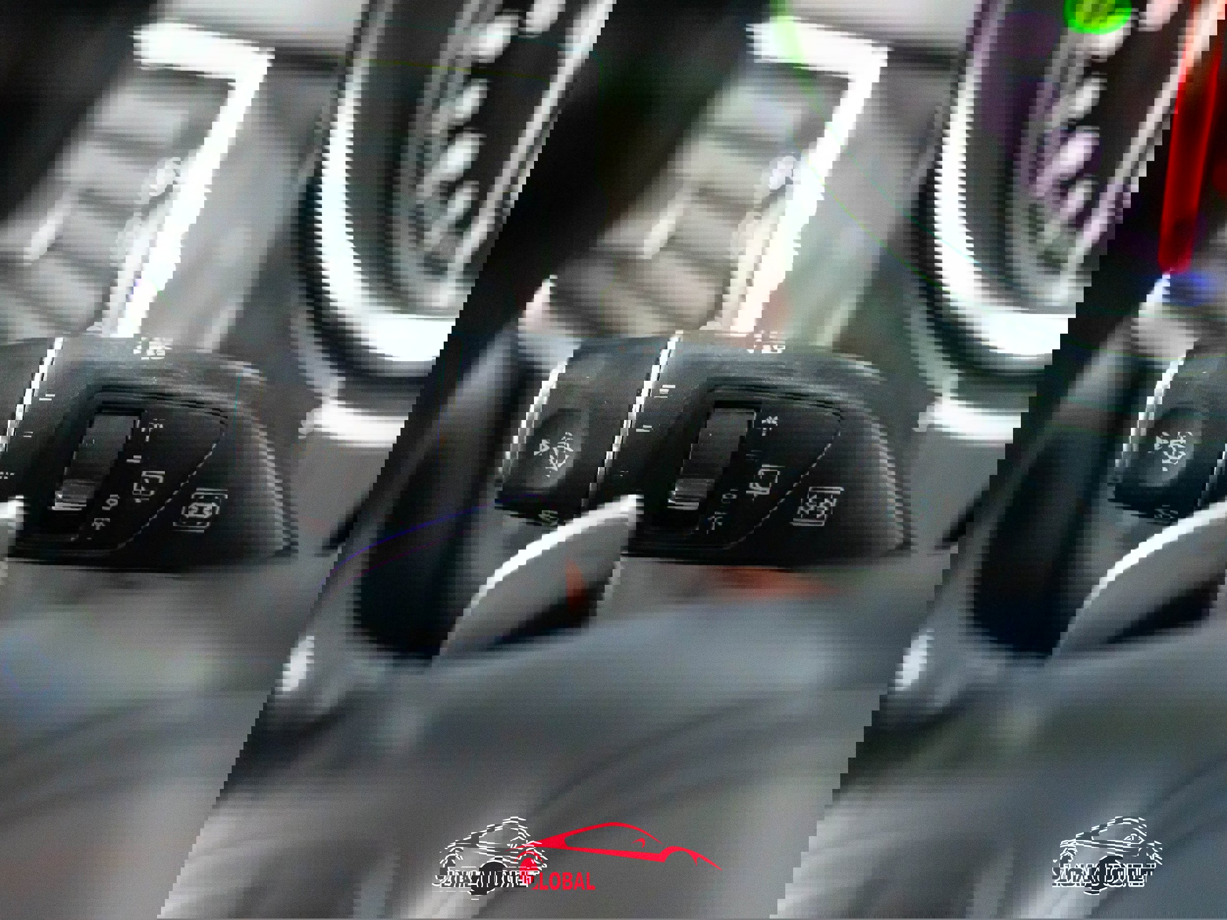 Used 2018 Mercedes-Benz GLS 550 4MATIC w/ Driver Assistance Package image 30