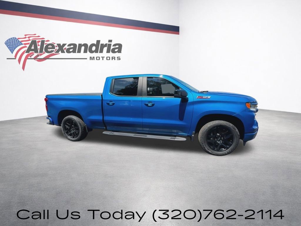 Used 2023 Chevrolet Silverado 1500 RST w/ Z71 Off-Road Package image 3