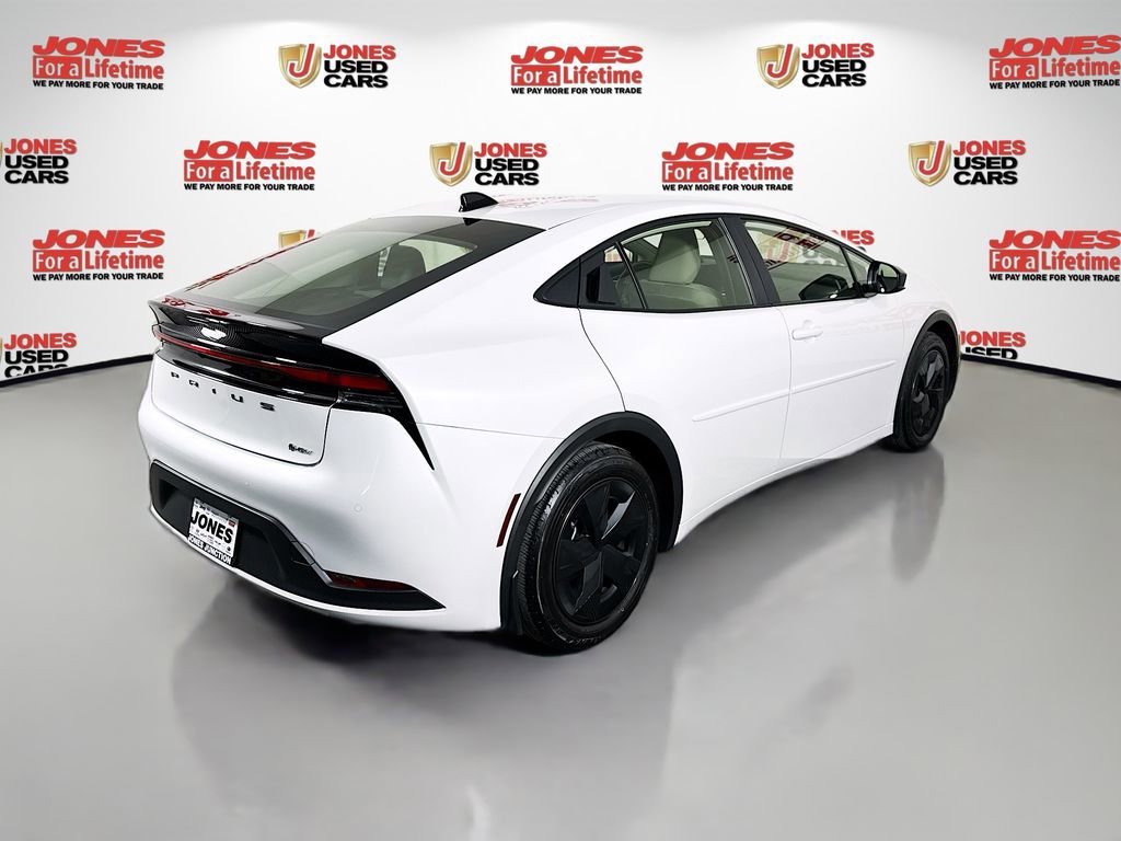 Used 2026 Toyota Prius LE image 14