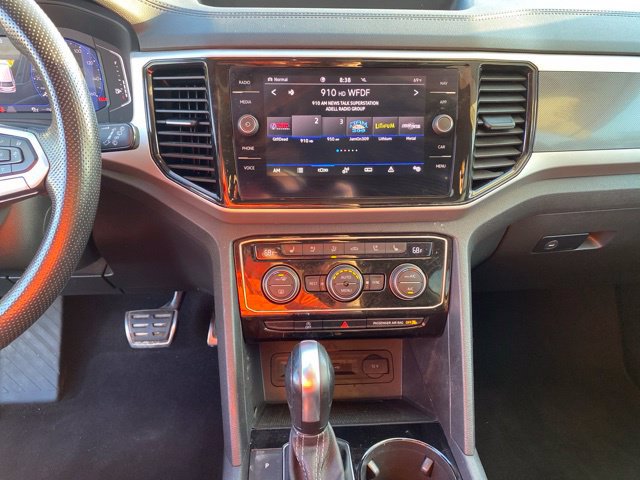 Used 2022 Volkswagen Atlas SEL Premium AWD/4WD image 31