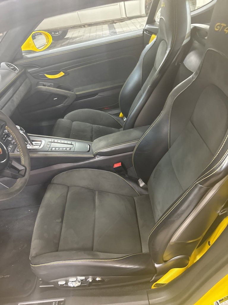 Used 2022 Porsche 718 Cayman GT4 image 14