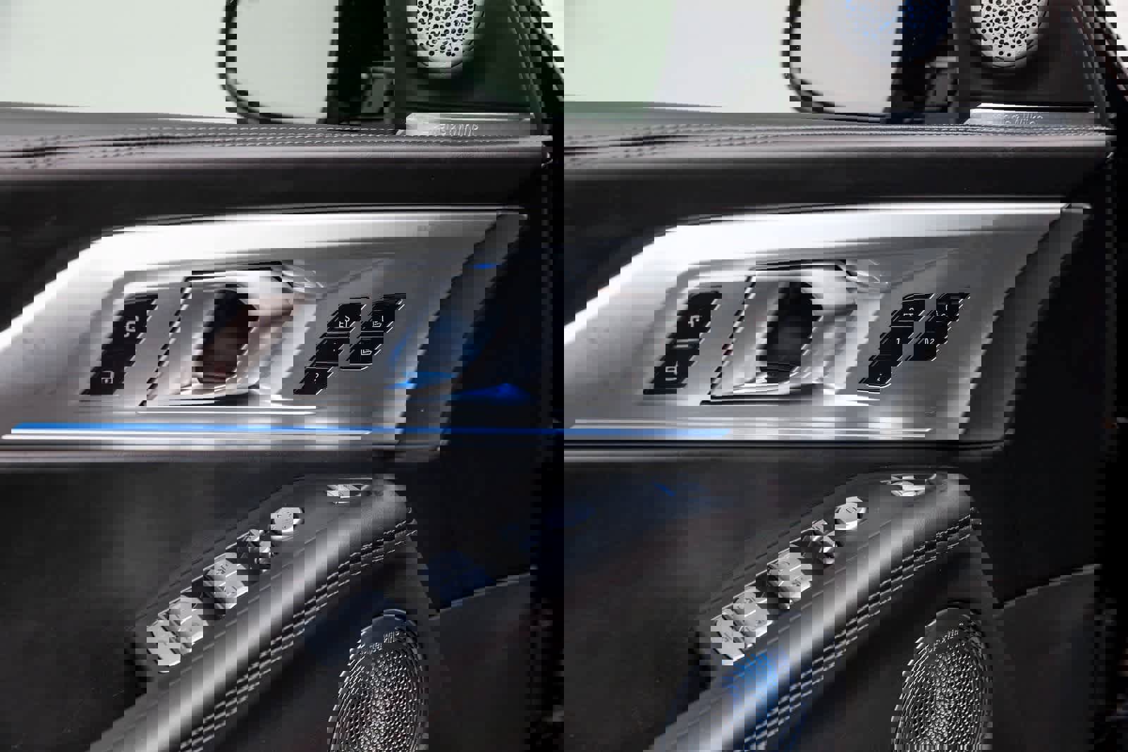 Used 2024 BMW XM image 29