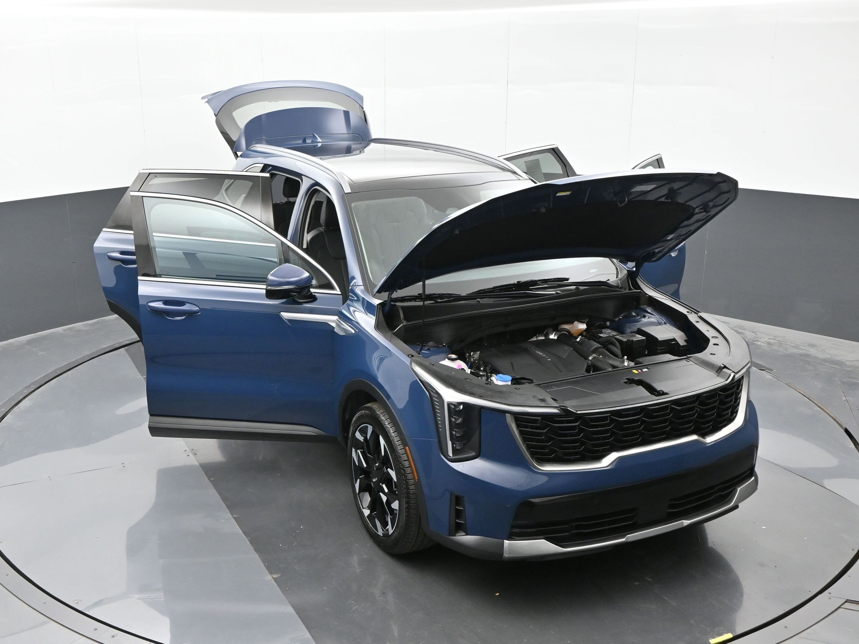 Used 2024 Kia Sorento EX w/ Panoramic Sunroof Package image 49