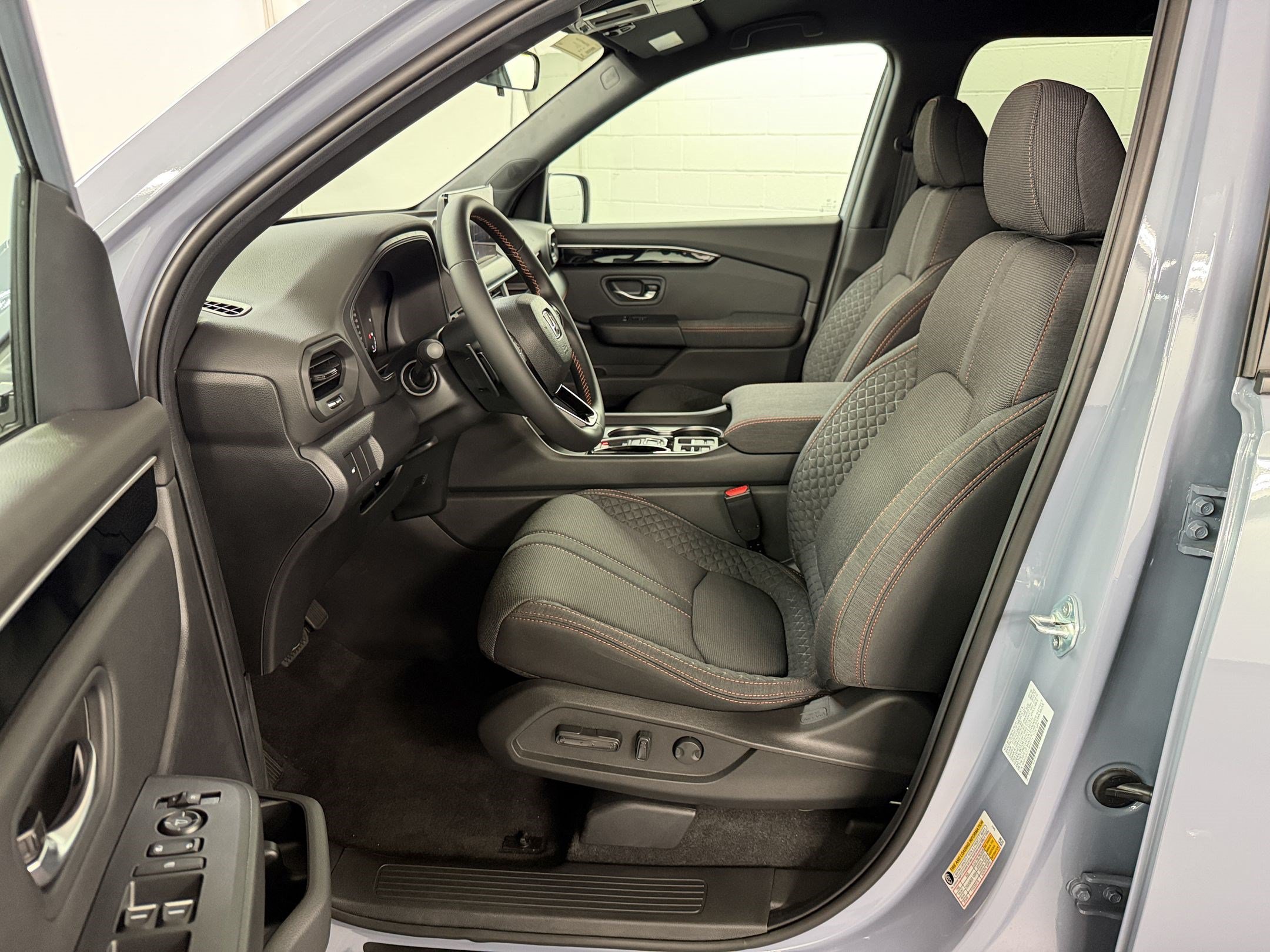 New 2026 Honda Pilot Sport image 5