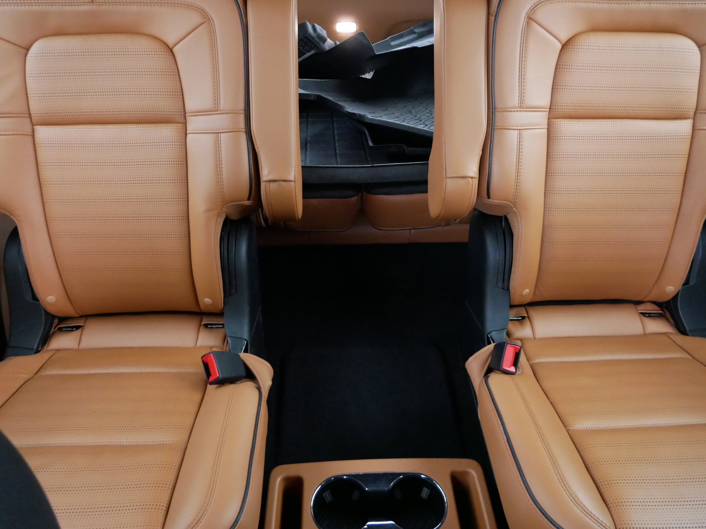 Used 2023 Lincoln Aviator Black Label w/ Dynamic Handling Package AWD/4WD image 13