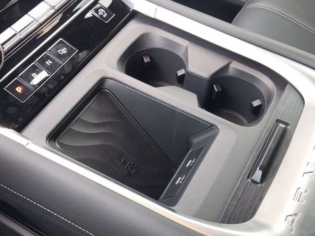 Certified 2025 Nissan Armada SL w/ Captain's Chari Seat Package image 18