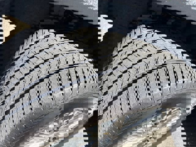 Certified 2025 Chevrolet Traverse LT image 29