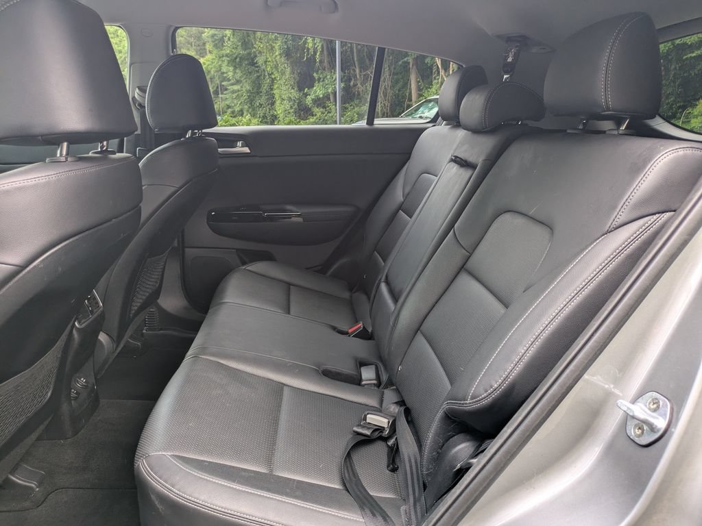 Used 2020 Kia Sportage EX FWD image 14