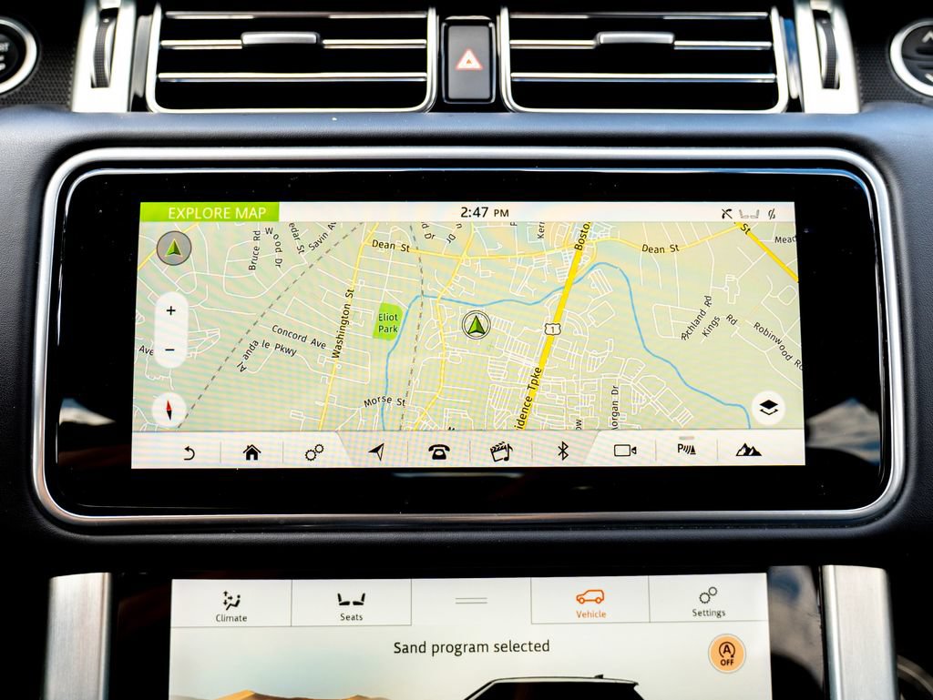 Used 2020 Land Rover Range Rover HSE AWD/4WD image 25
