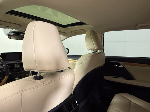 Used 2022 Lexus RX 350L FWD w/ Premium Package image 25